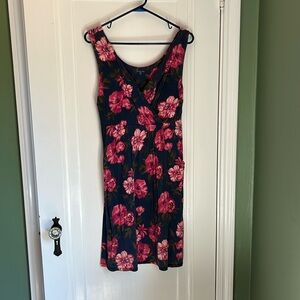 Garnet Hill Floral V-Neck Sleeveless Dress with A-Line Skirt